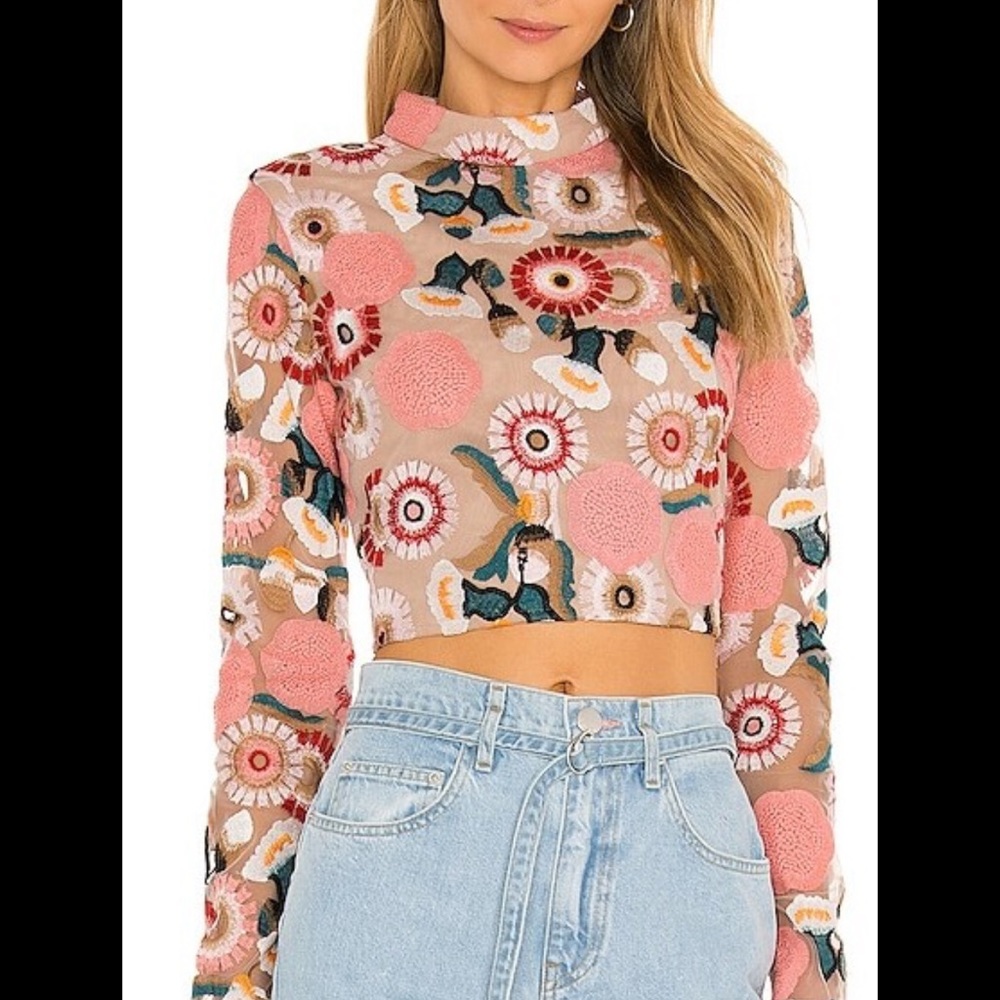 Elliatt Ceres Top